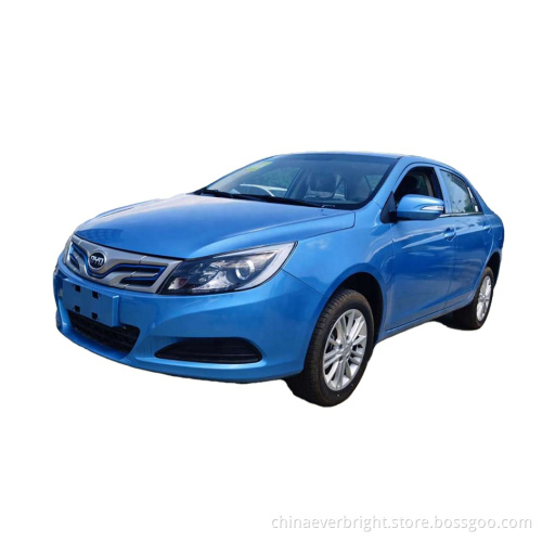 Pure Electric Car Blue BYD E5 Fast Charging Time 405km Range 130 km/h Fast Speed New Speed Vehicle
